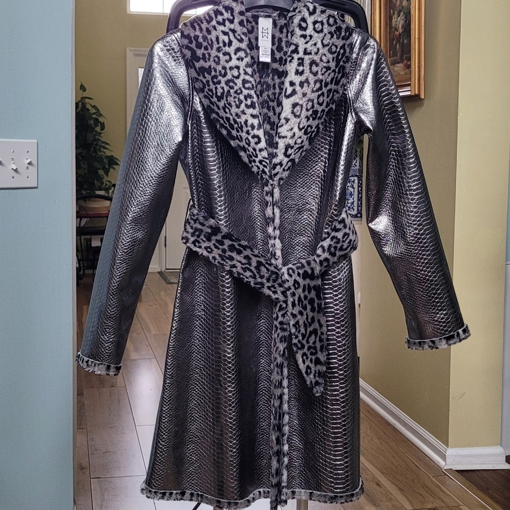 MARC BAUWER Metallic Gray Siver/Black Leopard  Coat Size Xs